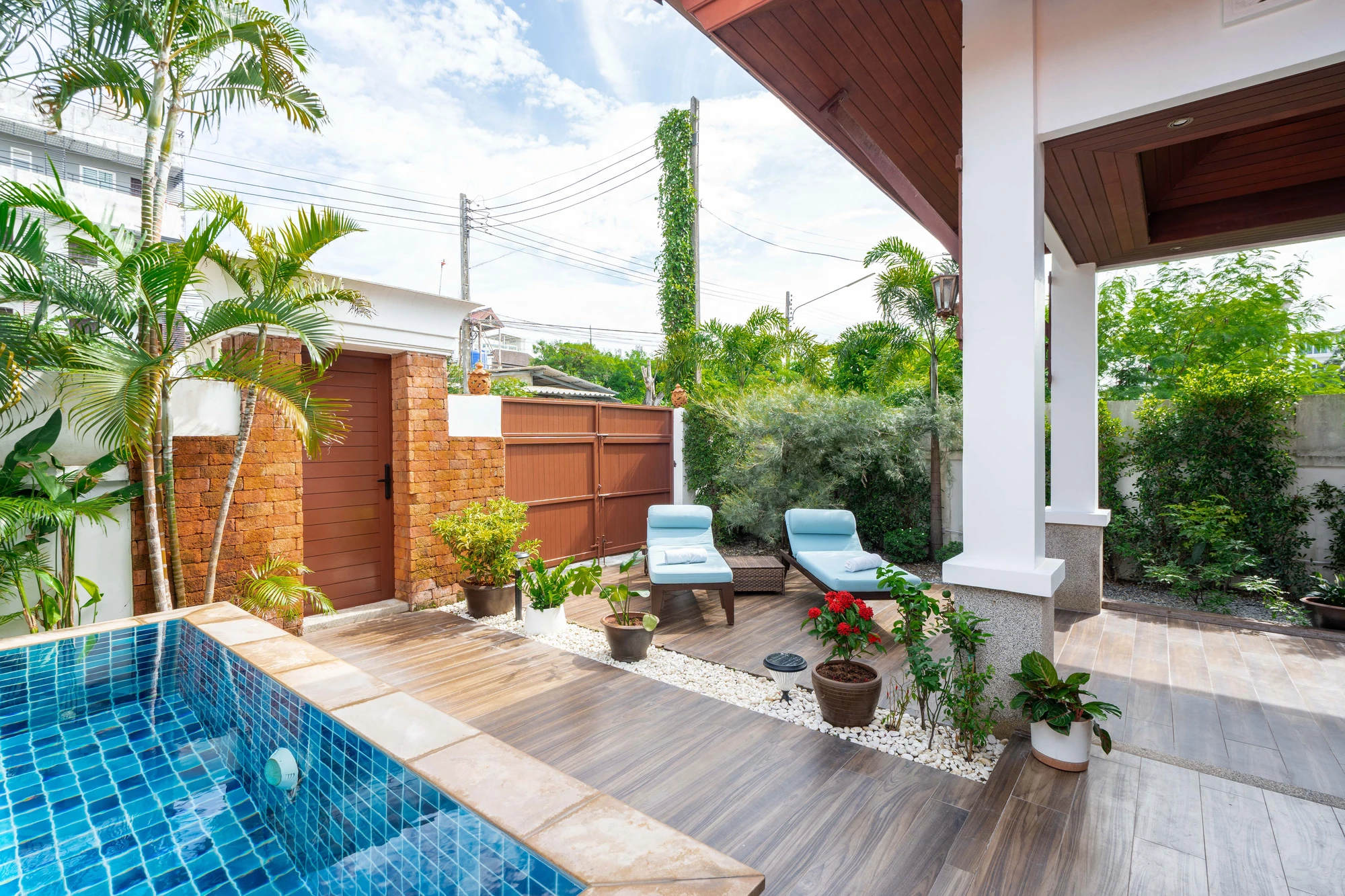 Pool sunbeds